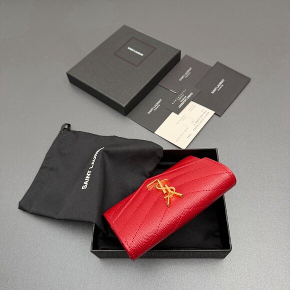 YSL Monogram small envelope wallet. - Picture 5 of 9